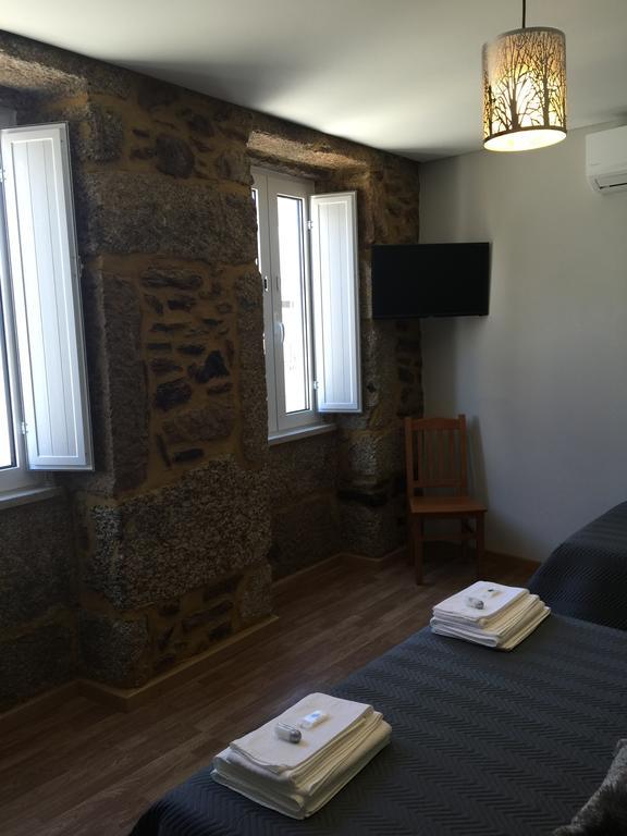 Casas Do Terreiro Pensionat Seia Exteriör bild