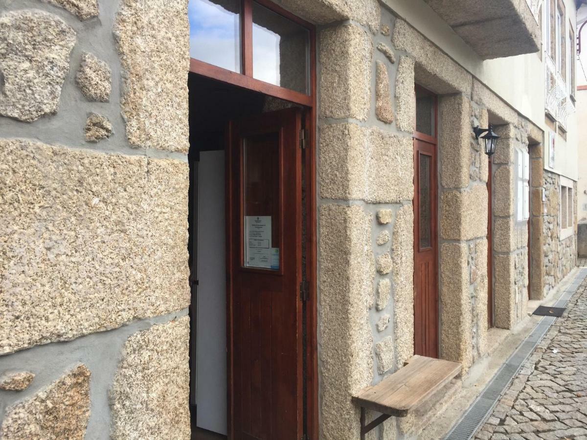 Casas Do Terreiro Pensionat Seia Exteriör bild